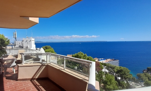Illetes. OPPORTUNITY - Spacious 3 Bedroom Apartment With Spectacular Sea Views