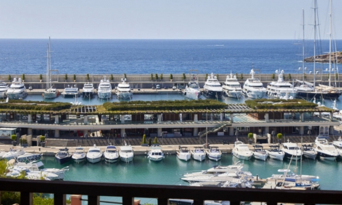 Port Adriano : Fabulous 3 Bedroom Apartment With Amazing Sea Views