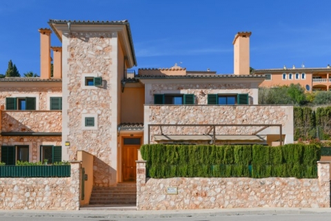 For Sale In Calvia , Mallorca ...Welcome to a Special Opportunity to Own a Penthouse Apartment