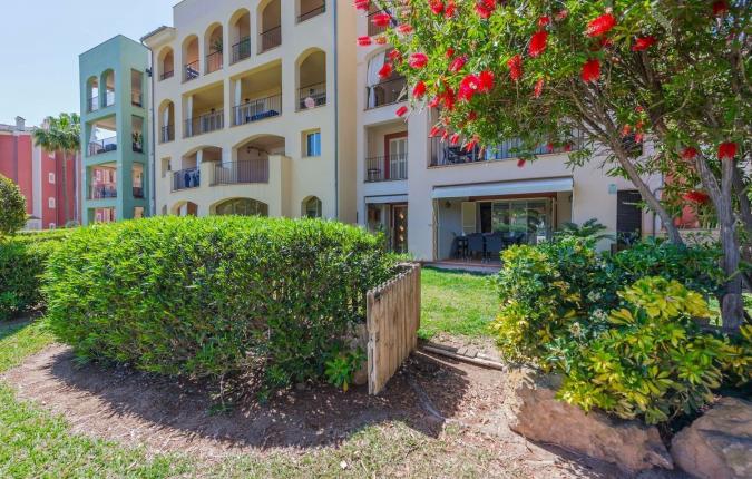 Santa Ponsa Nova. 3 Bedroom Garden Apartment On Exclusive Community