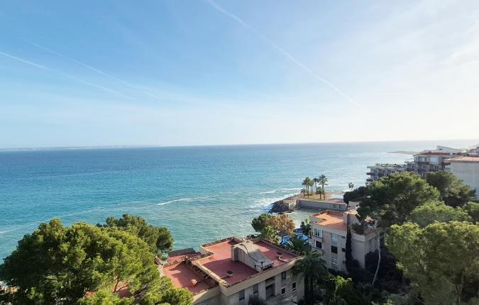 Illetes. FOR RENT - Front Line 3 Bedroom Apartment With Amazing Sea Views