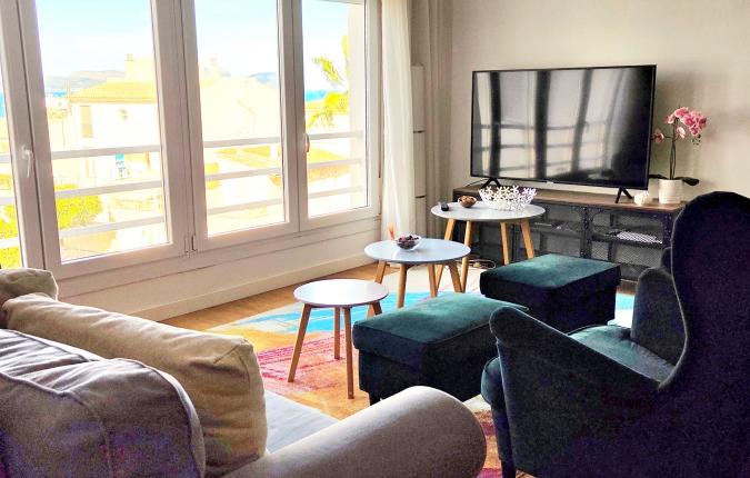 Can Picafort - 3 Bedroom Sea View Apartment With Tourist Rental Licence