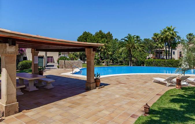Santa Ponsa. 2 Bedroom Penthouse Apartment On Wonderful Community 