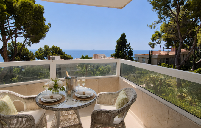 For Sale in Illetes - Front Line Sea View 2 Bedroom Apartment in Exclusive Community