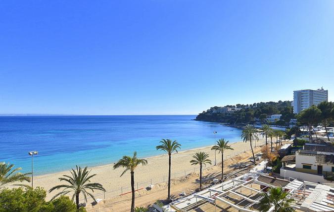 On the Beach in Magaluf Sea View Penthouse Apartment with 3 Double Bedrooms and 2 Bathrooms SOLD BY US