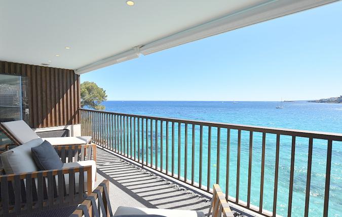 Marivent.Totally Reformed Modern 2 Bedroom Apartment With Amazing Sea Views