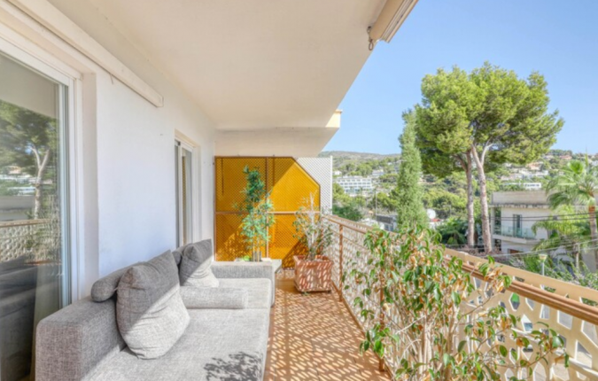 Portals Nous - 2 Bedroom Apartment With Sea Views