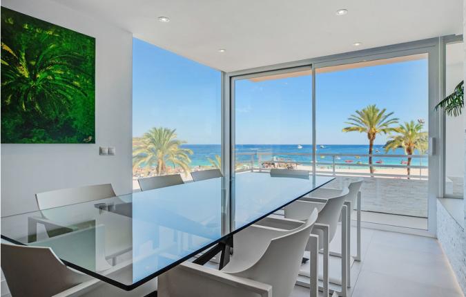 Magaluf - Beach Front 2 Bedroom Luxury Apartment