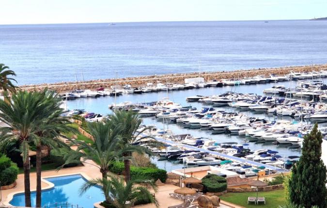 Puerto Portals : Fabulous 2 Bedroom Sea View Apartment