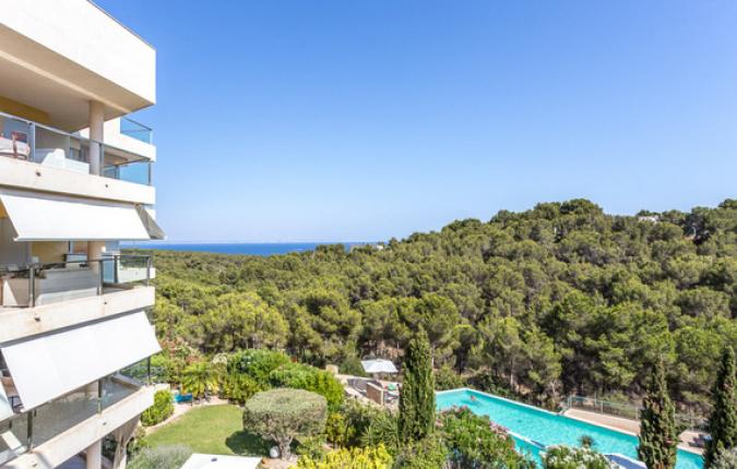 Sol de Mallorca.Fabulous  3 Bedroom Sea View Apartment