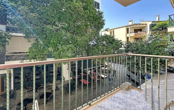 Spacious 3 Bedroom 2 Bathroom Apartment in the Heart of Puerto Pollenca 